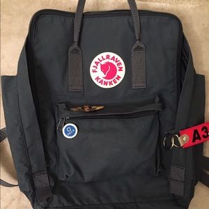 Fjallraven kanken graphite